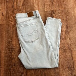 American Eagle Outfitters Light Wash Slim Jeans- 12 xshort
